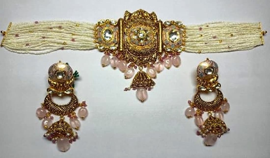 Mehrunisa Rose Pearl Set